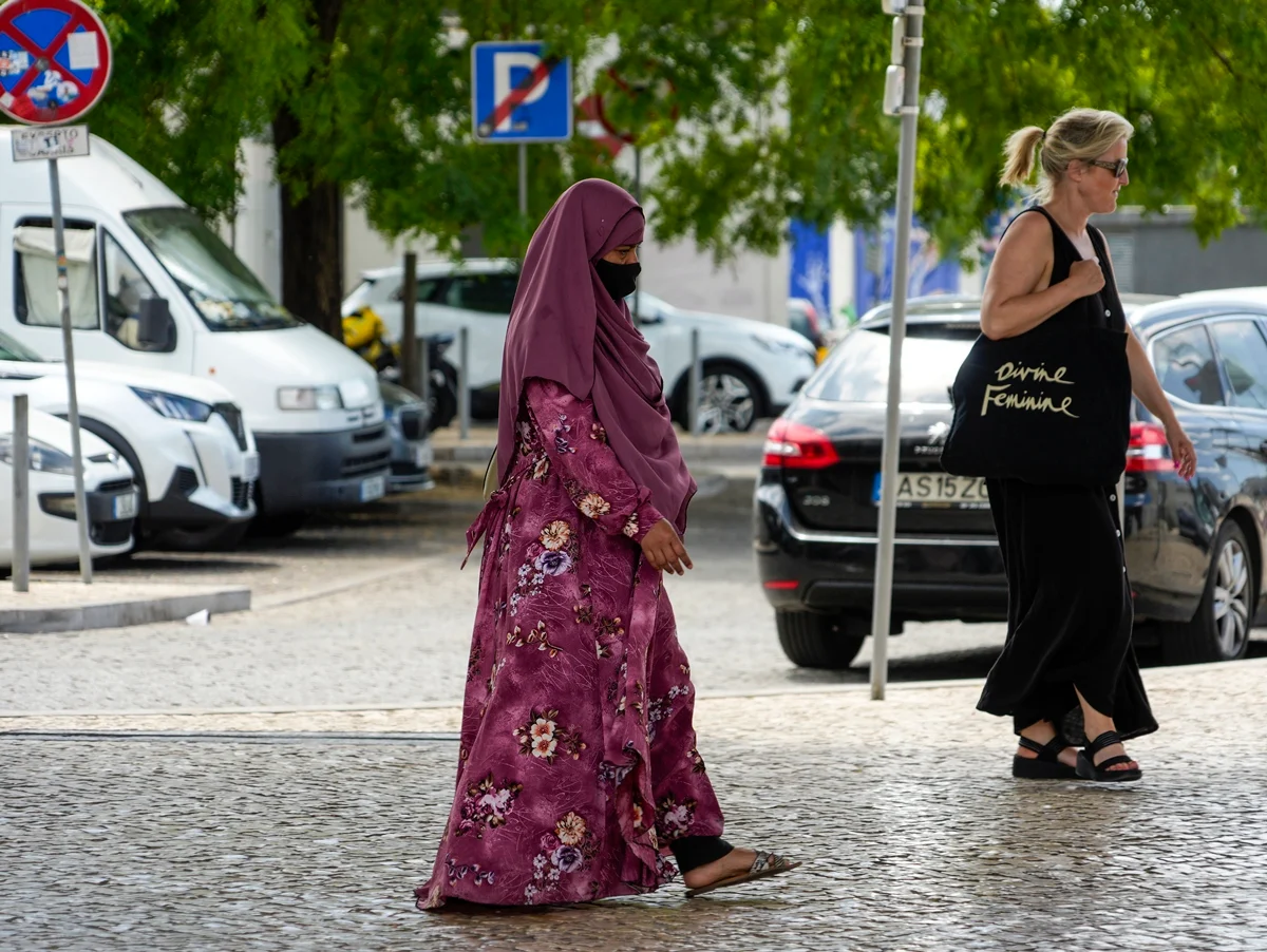 Portugal passa a fazer parte do grupo de países com leis direcionadas à comunidade e a cultura islâmica Portugal passa a fazer parte do grupo de países com leis direcionadas à comunidade e a cultura islâmica