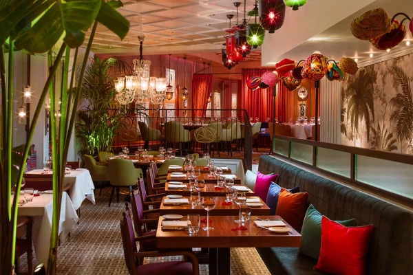 salão de restaurante indiano
