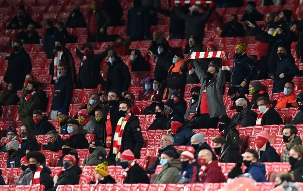 Presença de público no jogo do Arsenal