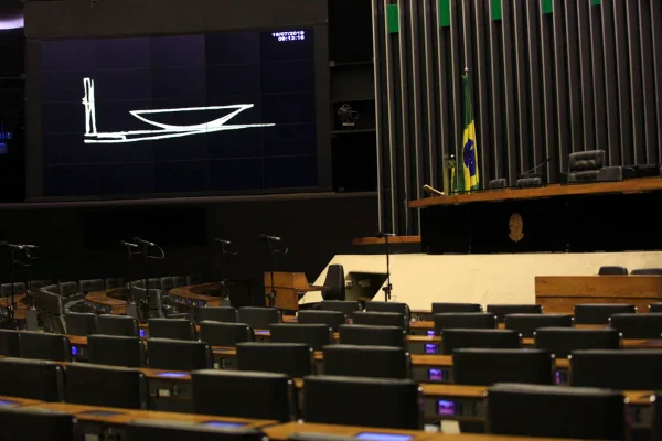 Congresso aumenta áreas livres de cortes do Executivo em 2020