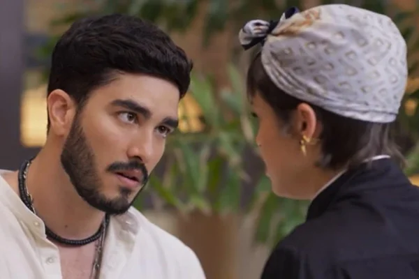 Quem é o ator de Mania de Você que zombou do elenco da novela