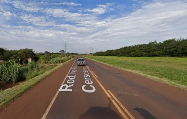 Imagem colorida de rodovia onde bebê foi jogado - Metrópoles