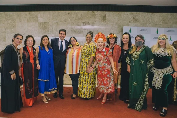AMA Brasília realiza festa que homenageia todas as mulheres do mundo