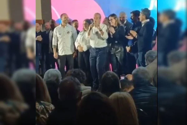 Valdemar lança Zoe Martínez pré-candidata a vereadora de São Paulo