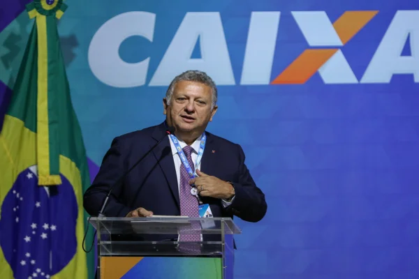 Imagem de Carlos Vieira, presidente da Caixa Econômica Federal - Metrópoles