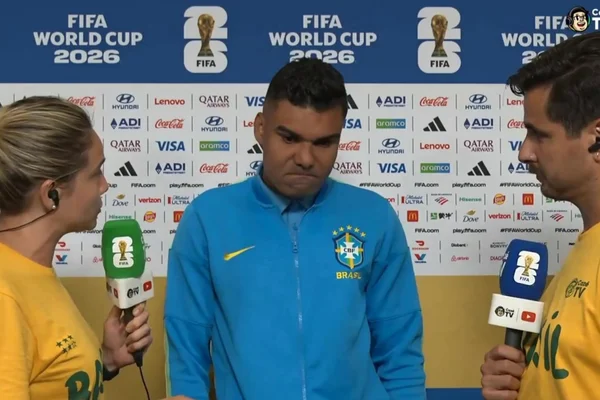 Casemiro chora em entrevista após eliminação do Brasil na Copa