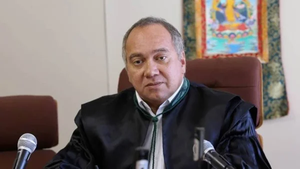 Juiz que dirigiu Porsche de Eike é condenado a 52 anos de prisão