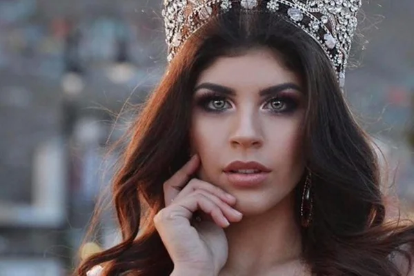 Foto de Carolina Flores Gómez, ex-Miss Teen Universe Baja California