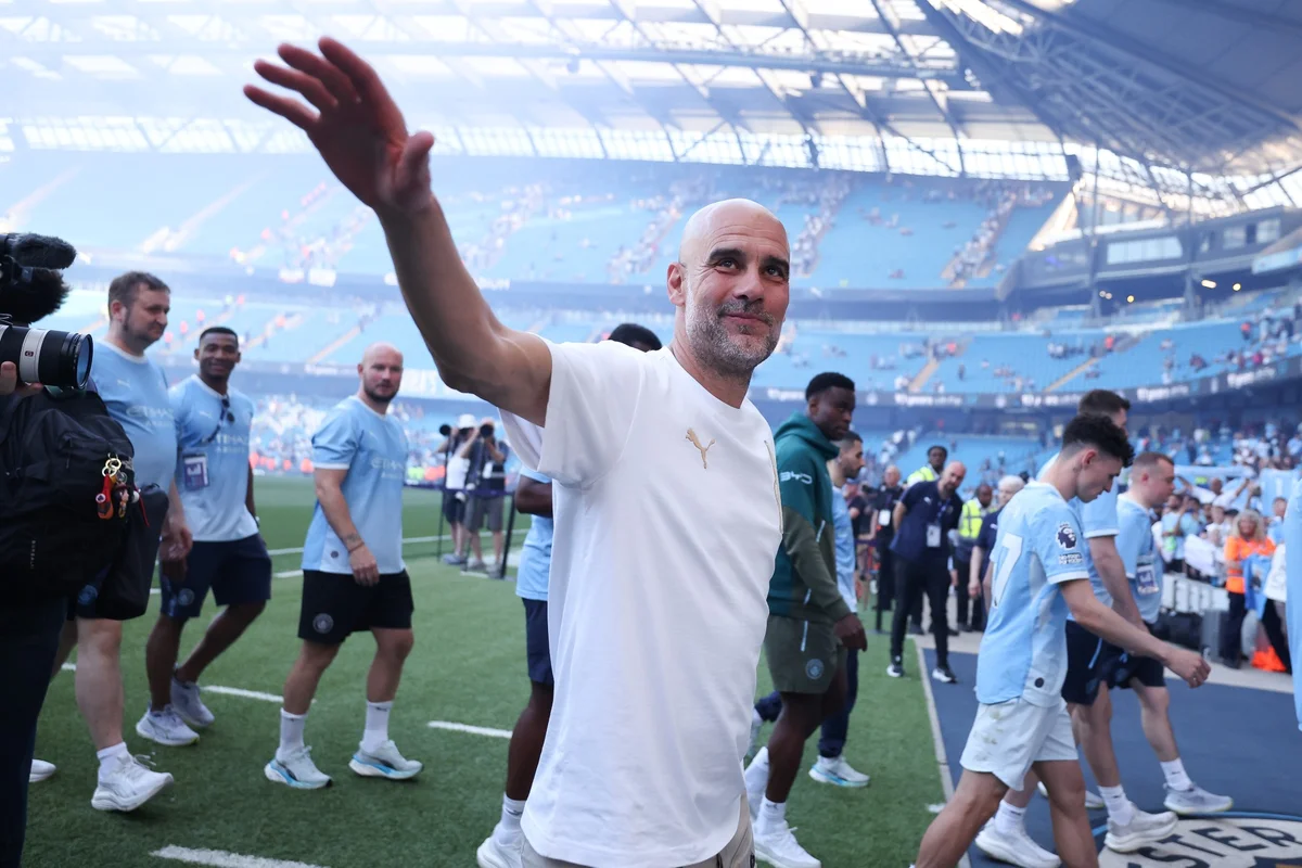 Pep Guardiola está sem clube desde que deixou o Manchester City. Pep Guardiola está sem clube desde que deixou o Manchester City.
