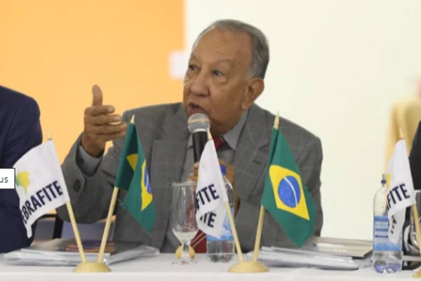 Antônio Barbosa, fundador do PSDB-DF, será enterrado nesta terça (15)