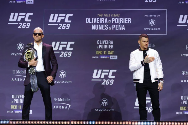 UFC 269 tem Charles do Bronx e Amanda Nunes defendendo cinturões