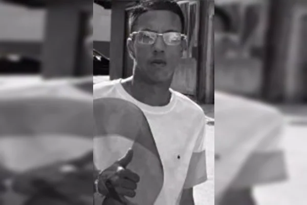 Saiba quem era o jovem morto no DF; família diante do corpo