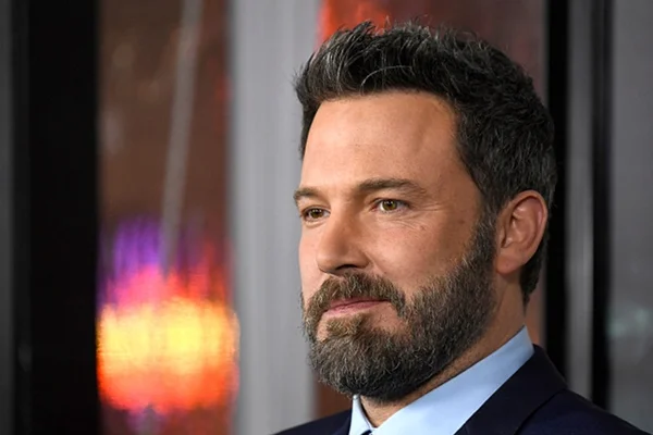 Ben Affleck e namorada são vistos em público em Los Angeles - destaque galeria