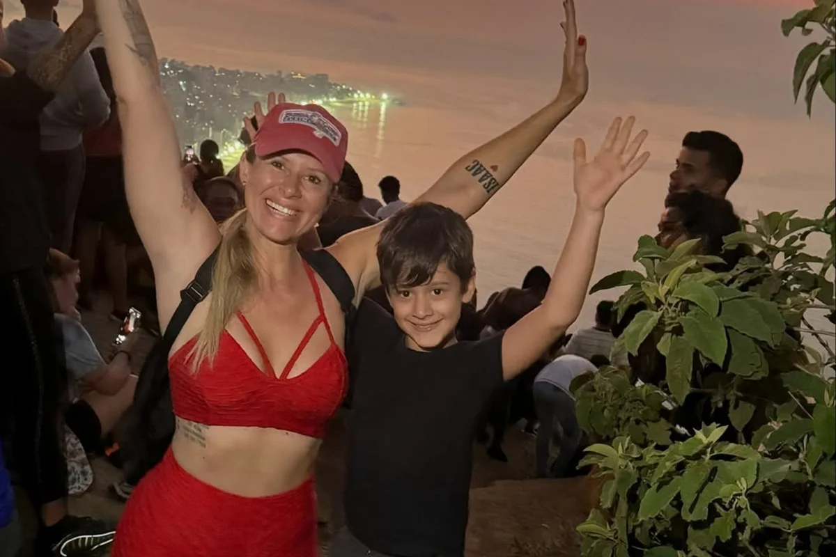 Rachel Gutvilen e o filho, Romeu Rachel Gutvilen e o filho, Romeu