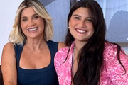 Filha de Flávia Alessandra, Giulia Costa 