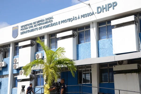 O crime está sendo investigado pelo Departamento de Homicídios e Proteção à Pessoa (DHPP) - Metrópoles