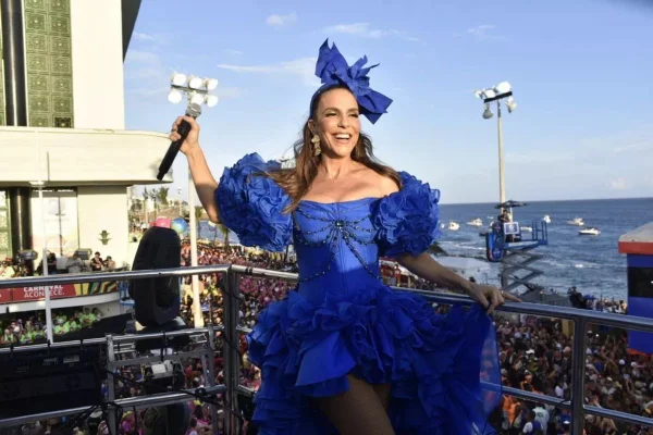 Ivete Sangalo volta ao Carnaval de Salvador em 2023 para quatro shows