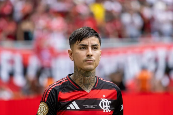 Foto colorida Erick Pulgar, do Flamengo - Metrópoles