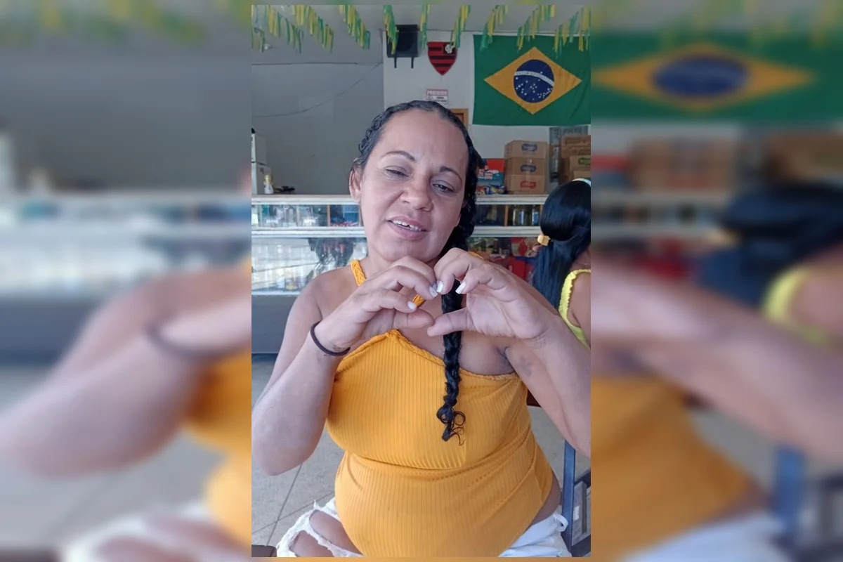 Segundo testemunha, um homem foi visto arrastando o corpo de Janaína para a chácara antes de fugir do local Segundo testemunha, um homem foi visto arrastando o corpo de Janaína para a chácara antes de fugir do local