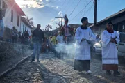 A reabertura foi marcada por uma missa nesta terça-feira (7), precedida por uma procissão e apresentação do Coral de Itabirito