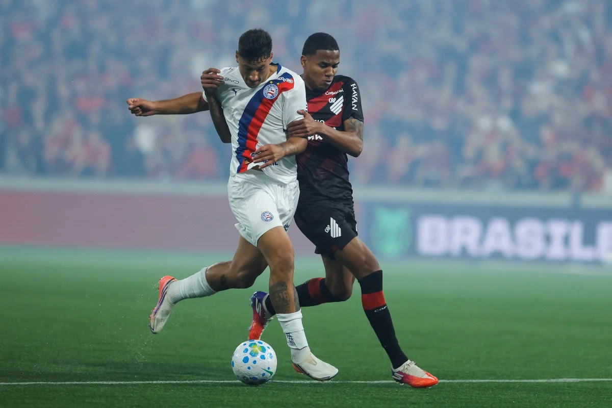 A partida entre Athletico-PR e Bahia foi um confronto direto pelo G-4 A partida entre Athletico-PR e Bahia foi um confronto direto pelo G-4