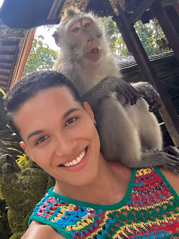 SaveClip.App_531806081_18525694216038357_1335718609844312593_n Criador de conteúdo adulto está em coma na Grécia após afogamento
