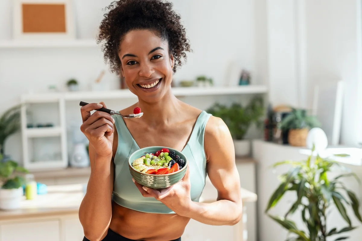 Dietas feitas por IA podem causar falta de nutrientes e riscos à saúde