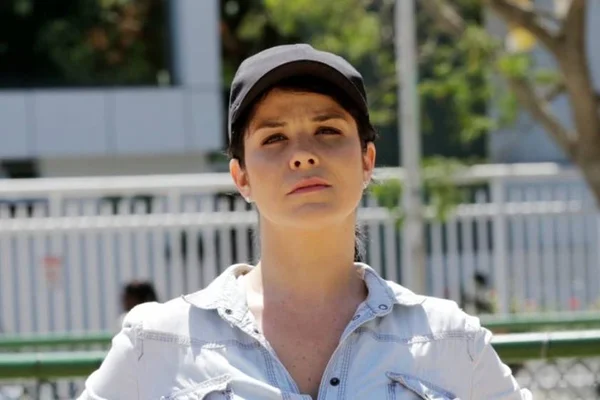 Contratada na Record, Samara Felippo detona novelas da Globo