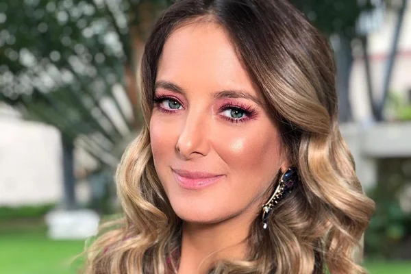 Ticiane Pinheiro é criticada ao dizer que “aeroporto virou rodoviária”