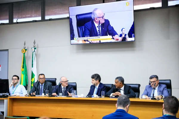 DF registra déficit de R$ 1,9 bilhão nos 4 primeiros meses de 2026