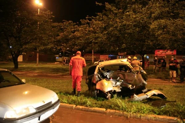 Em acidente, motorista embriagado mata pai e deixa mãe e bebê feridos