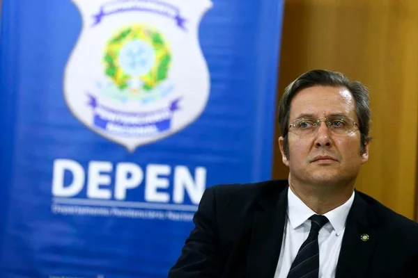Aliado de Moro, diretor do Depen cogita entregar o cargo
