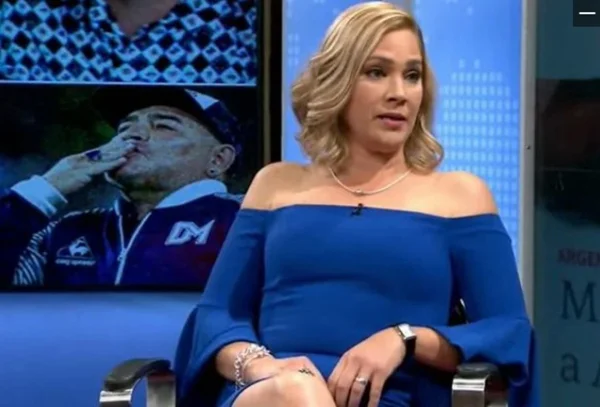 Mulher diz que Maradona a estuprou na adolescência: “Tapou minha boca”