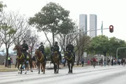 Cavalaria da PMDF fazendo ronda