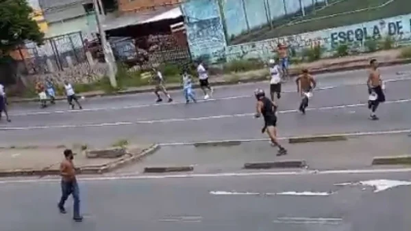 Torcedor morre em briga de organizadas de Cruzeiro e Atlético-MG em BH