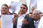 Senador Flávio Bolsonaro Senador Flávio Bolsonaro