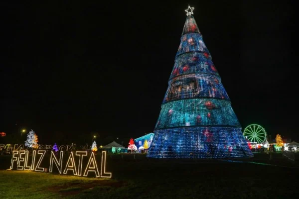 Nosso Natal - Metróples