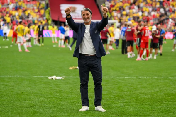 Murat Yakın, treinador da seleção da Suíça