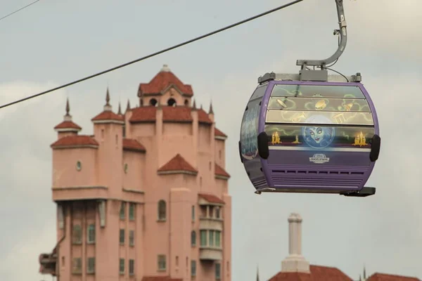 Disney Skyliner: novo teleférico será lançado em setembro, em Orlando