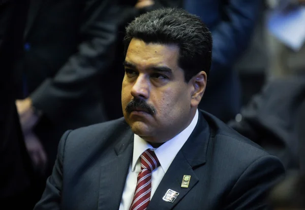 Maduro: fechamento da fronteira com o Brasil será a partir das 20h