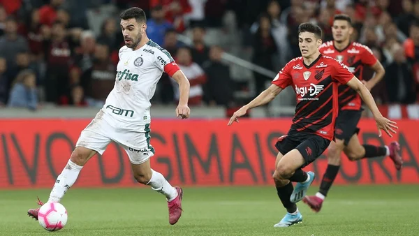 Esposa de Bruno Henrique é agredida após jogo do Palmeiras