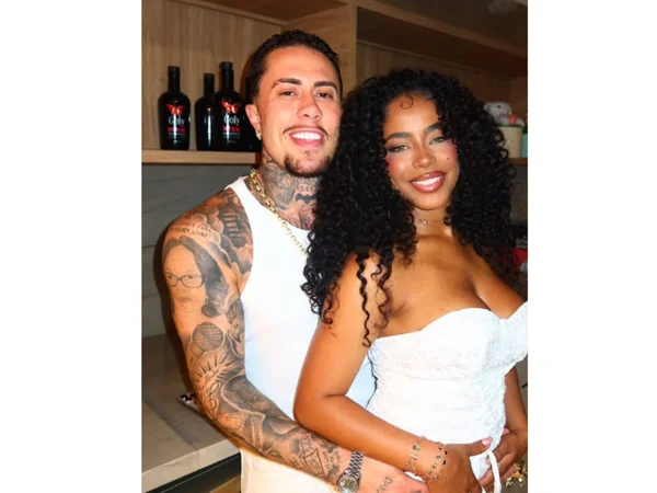 Mais um? MC Daniel sugere que Lorena Maria está grávida de novo