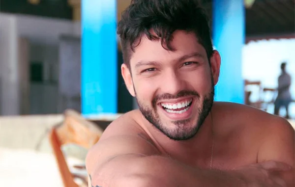 Convidados causam climão e rompem amizade após aniversário de ex-BBB
