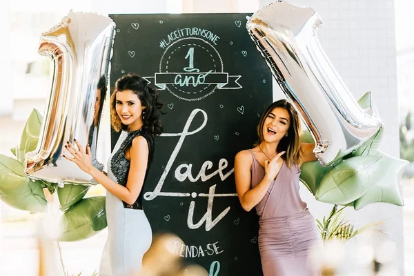 Marca de lingerie Lace It comemora primeiro aniversário com happy hour