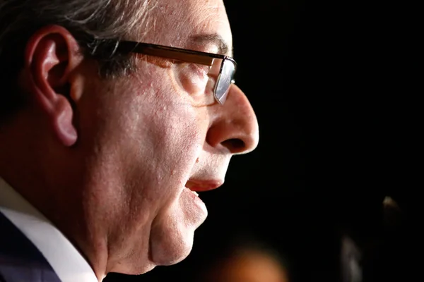 Cunha alterou número de casa no Rio para evitar o “171”, diz jornal