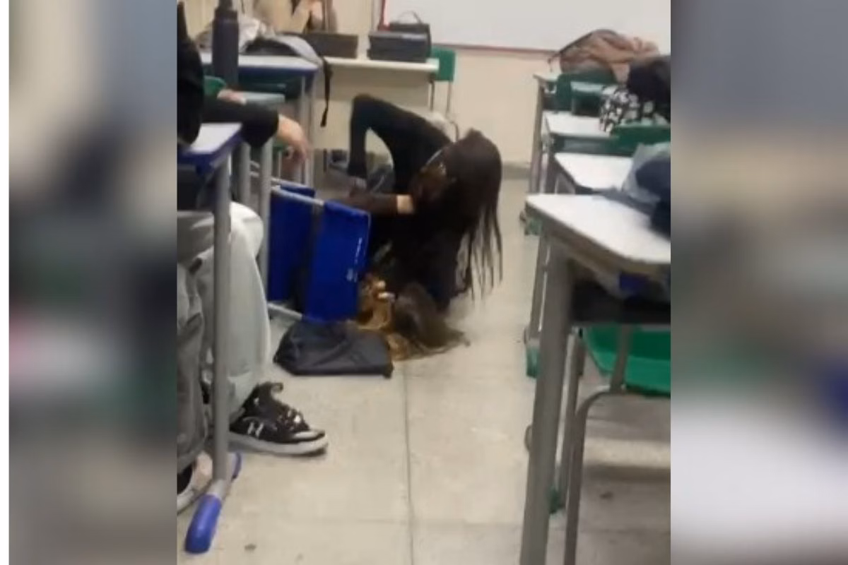 briga escola 4