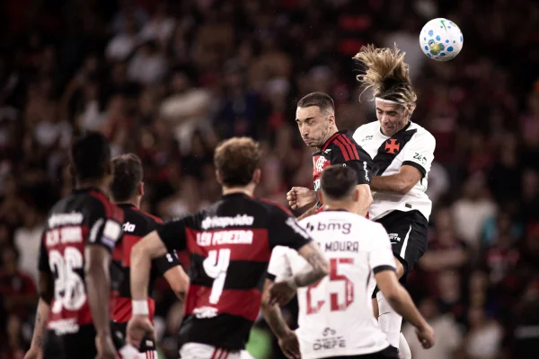 Flamengo e Vasco empataram no Maracanã pelo Brasileirão