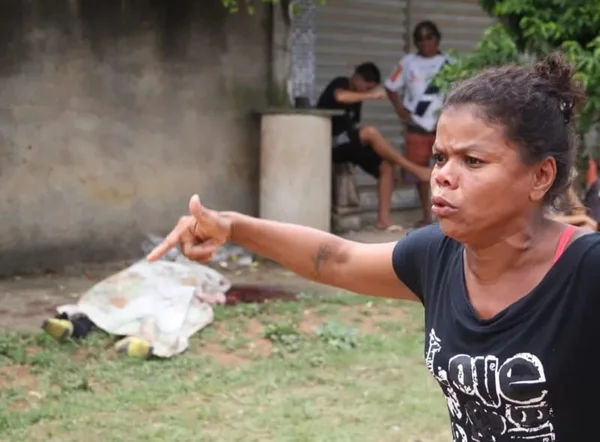 “É bandido, mas é ser humano”, diz mãe de adolescente morto no RJ