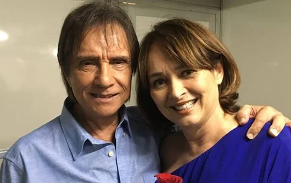 Separada há quase 30 anos, Myrian Rios se declara para Roberto Carlos