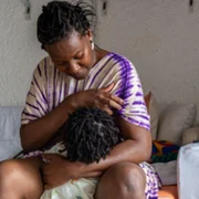 Maternidade Negra à Luz Maternidade Negra à Luz